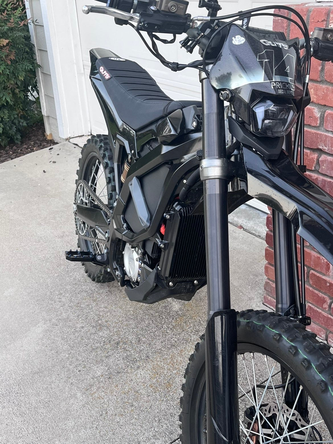 Emoto Battery Shield