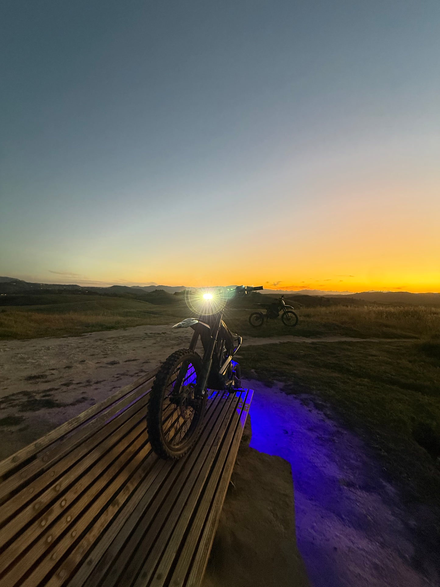 Emoto “bajha” headlight